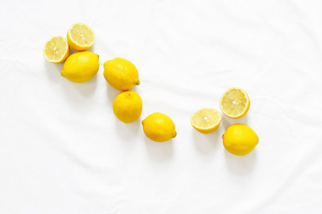 重曹とレモンで歯磨きホワイトニング方法